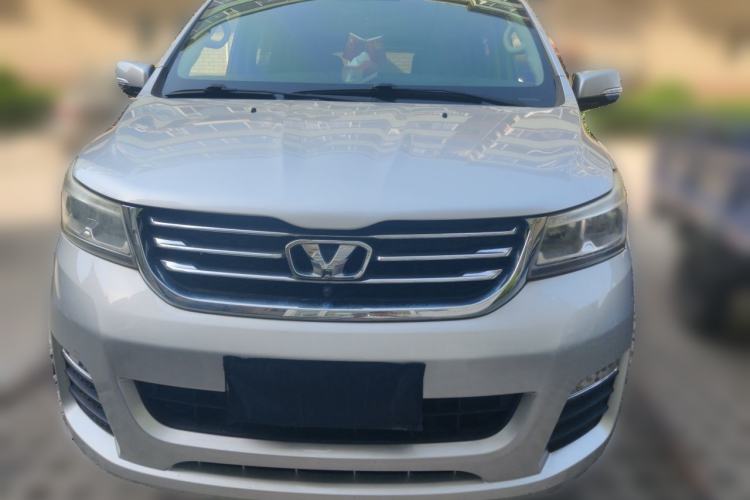 Used Huasong 7 2015 2.0T Automatic Luxury Model Front