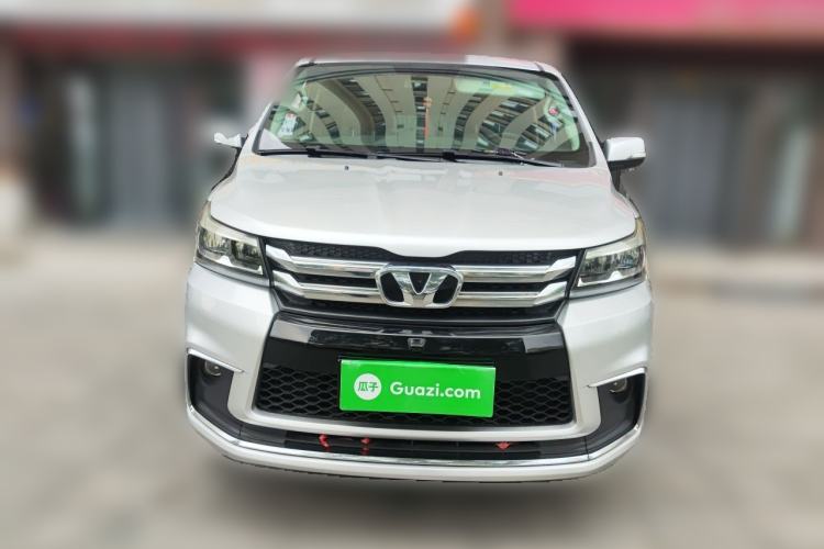 Used Huasong 7 2015 2.0T Automatic Comfort Model Front