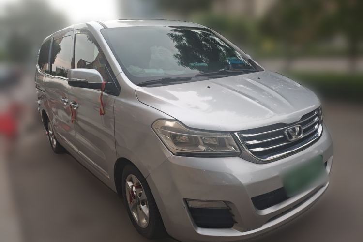 Used Huasong 7 2015 2.0T Automatic Luxury Model Front Right 45 Deg