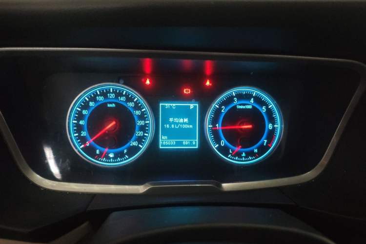 Used Huasong 7 2015 2.0T Automatic Flagship Edition Instrument Cluster