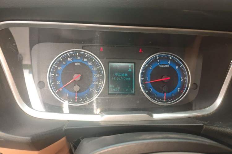 Used Huasong 7 2015 2.0T Automatic Luxury Model Instrument Cluster