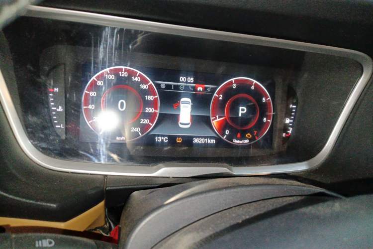 Used Huasong 7 2015 2.0T Automatic Comfort Model Instrument Cluster