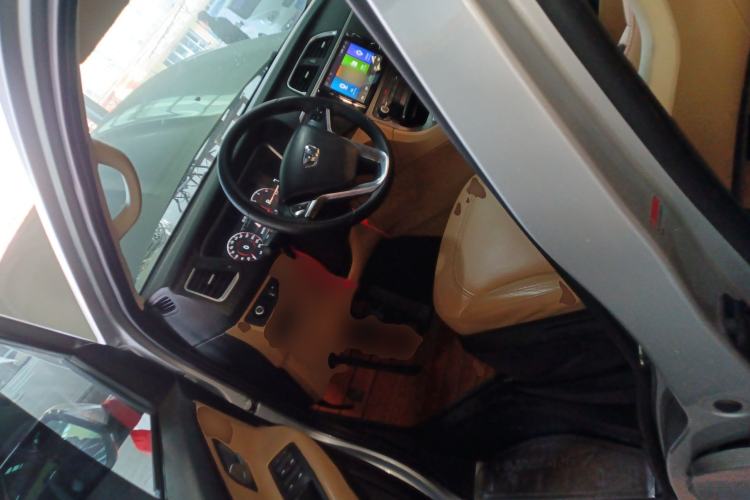 Used Huasong 7 2015 2.0T Automatic Comfort Model Left Front Seat
