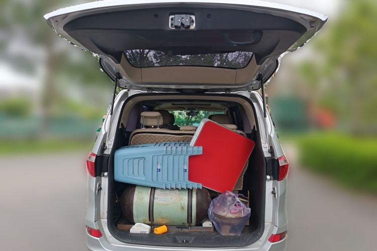 Used Huasong 7 2015 2.0T Automatic Flagship Edition Trunk