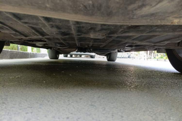 Used Huasong 7 2015 2.0T Automatic Comfort Model Chassis Front