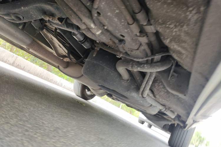 Used Huasong 7 2015 2.0T Automatic Comfort Model Chassis Front Left