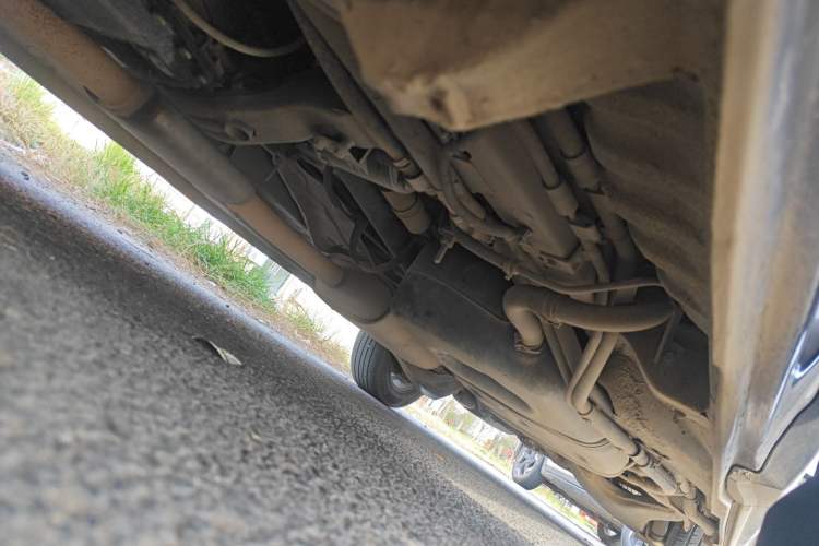 Used Huasong 7 2015 2.0T Automatic Comfort Model Chassis Front Left