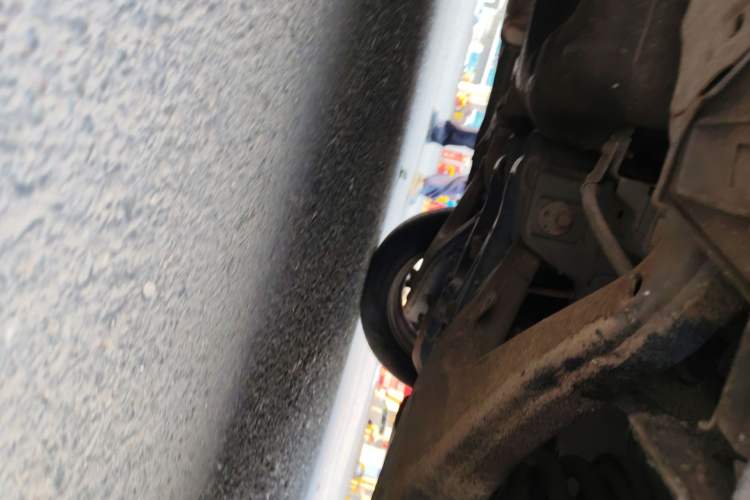Used Huasong 7 2015 2.0T Automatic Comfort Model Chassis Rear Left