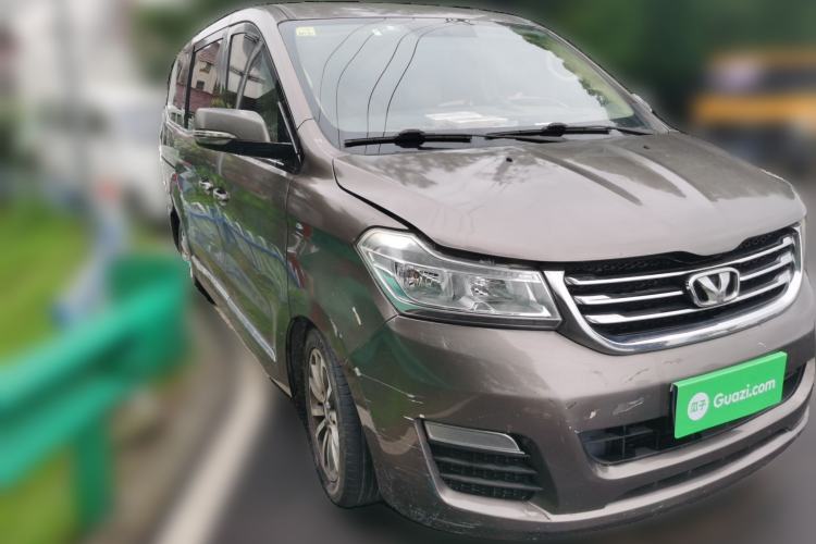 Used Huasong 7 2015 2.0T Automatic Comfort Model Front Right 45 Deg