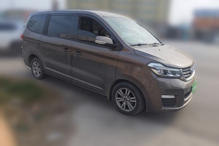 Used Huasong 7 2015 2.0T Automatic Comfort Model Front Right 45 Deg