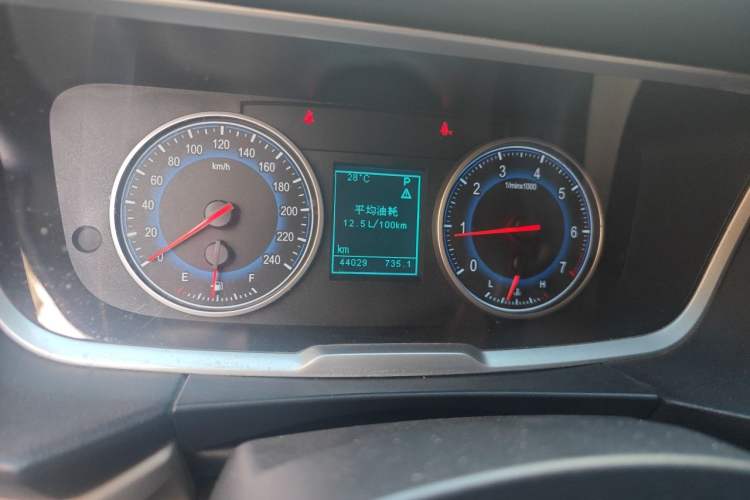 Used Huasong 7 2015 2.0T Automatic Comfort Model Instrument Cluster