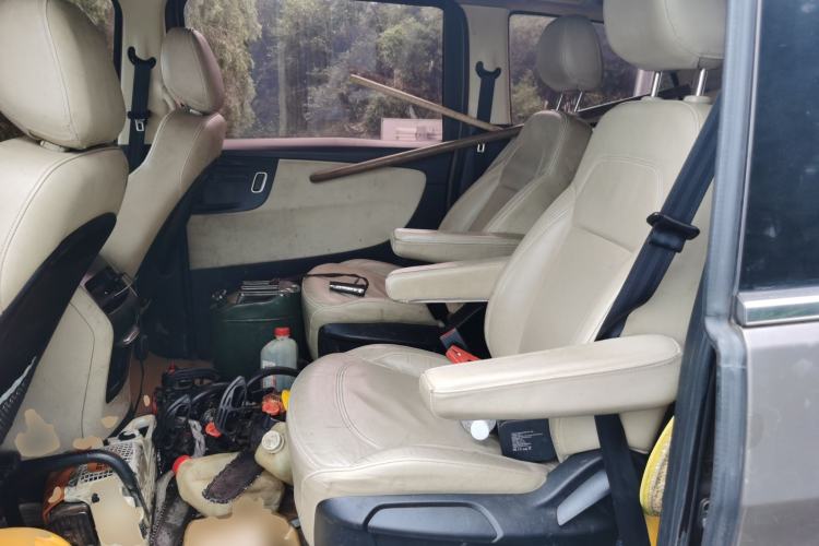 Used Huasong 7 2015 2.0T Automatic Comfort Model Left Rear Seat