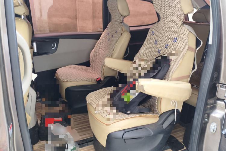 Used Huasong 7 2015 2.0T Automatic Comfort Model Left Rear Seat