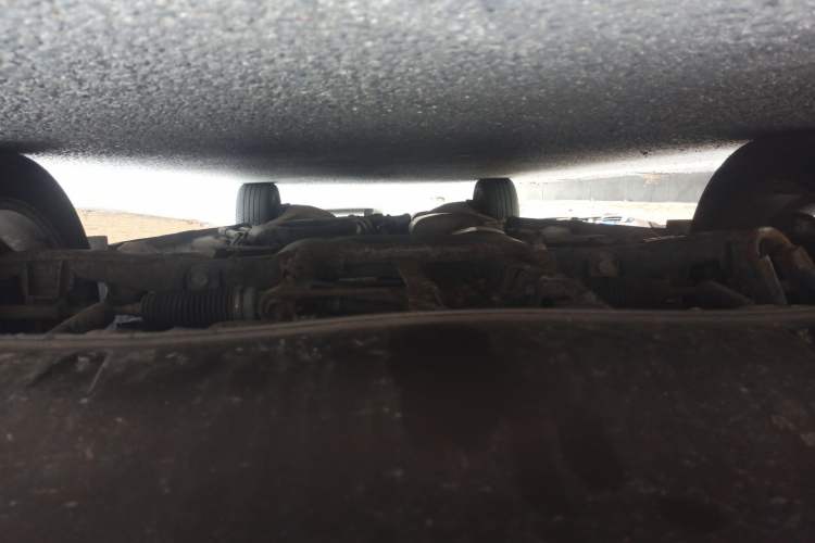 Used Huasong 7 2017 2.0T Automatic Elite Edition Chassis Front