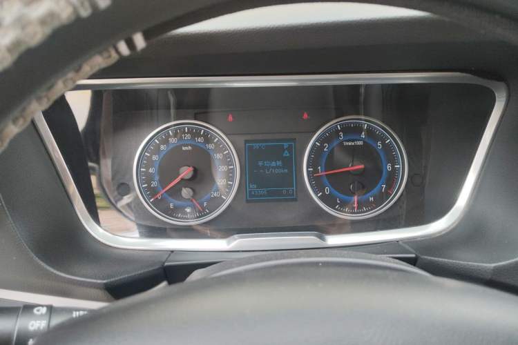 Used Huasong 7 2017 2.0T Automatic Elite Edition Instrument Cluster