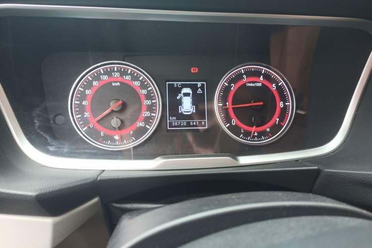 Used Huasong 7 2017 2.0T Automatic Elite Edition Instrument Cluster