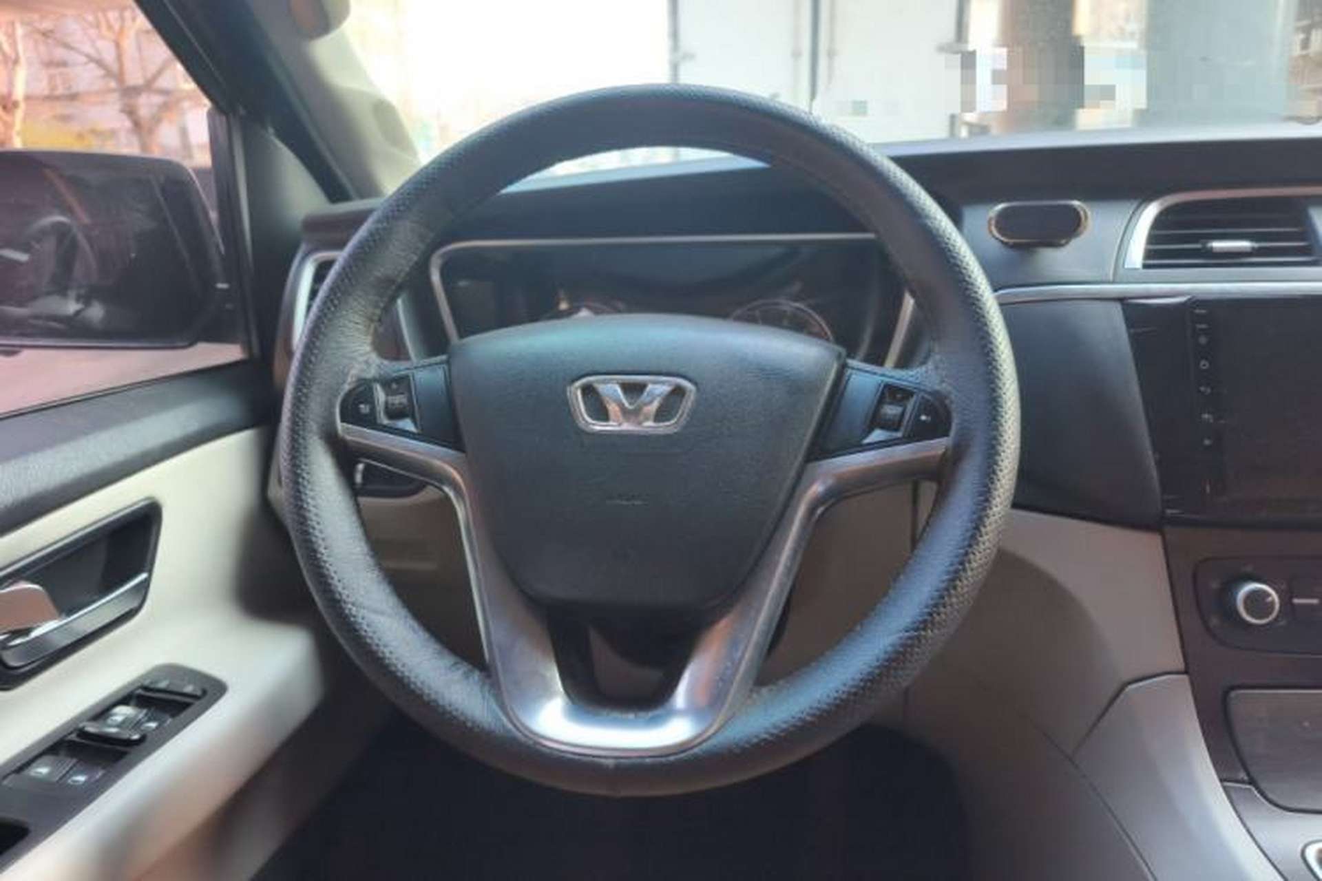 Used Huasong 7 2017 2.0T Automatic Elite Edition Steering Wheel