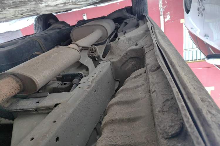 Used Huasong 7 2017 2.0T Automatic Elite Edition Chassis Front Right