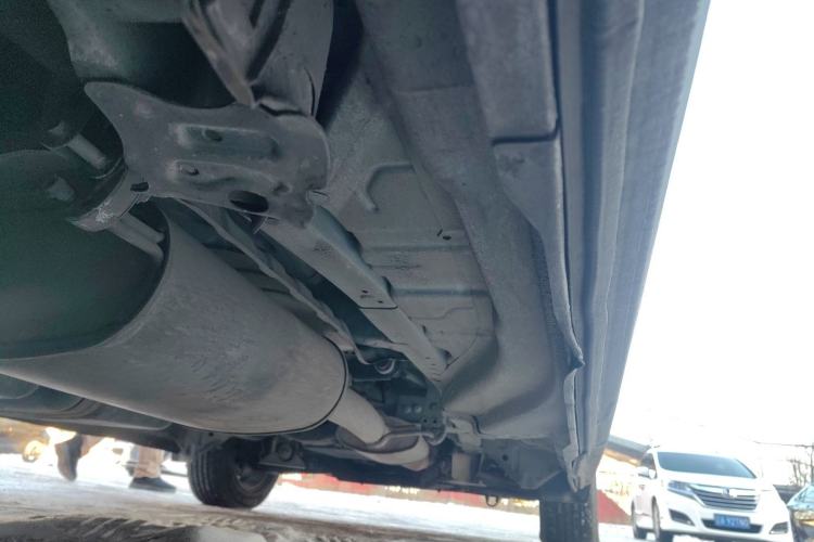 Used Huasong 7 2017 2.0T Automatic Elite Edition Chassis Rear Right