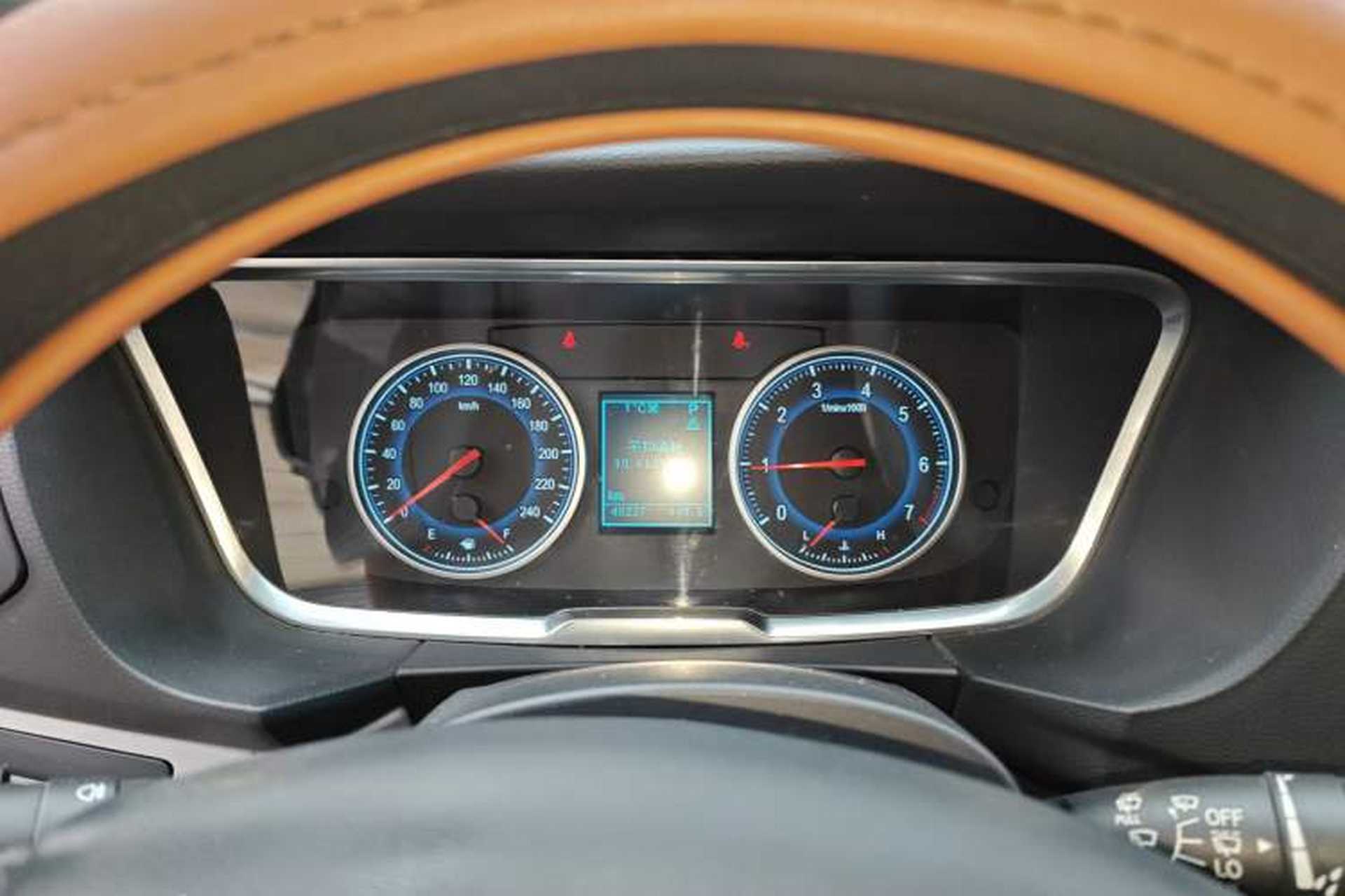 Used Huasong 7 2017 2.0T Automatic Elite Edition Instrument Cluster