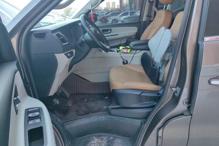 Used Huasong 7 2017 2.0T Automatic Elite Edition Left Front Seat
