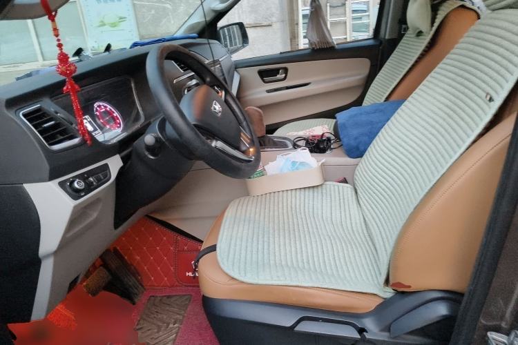 Used Huasong 7 2017 2.0T Automatic Elite Edition Left Front Seat