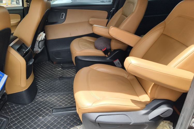 Used Huasong 7 2017 2.0T Automatic Elite Edition Left Rear Seat