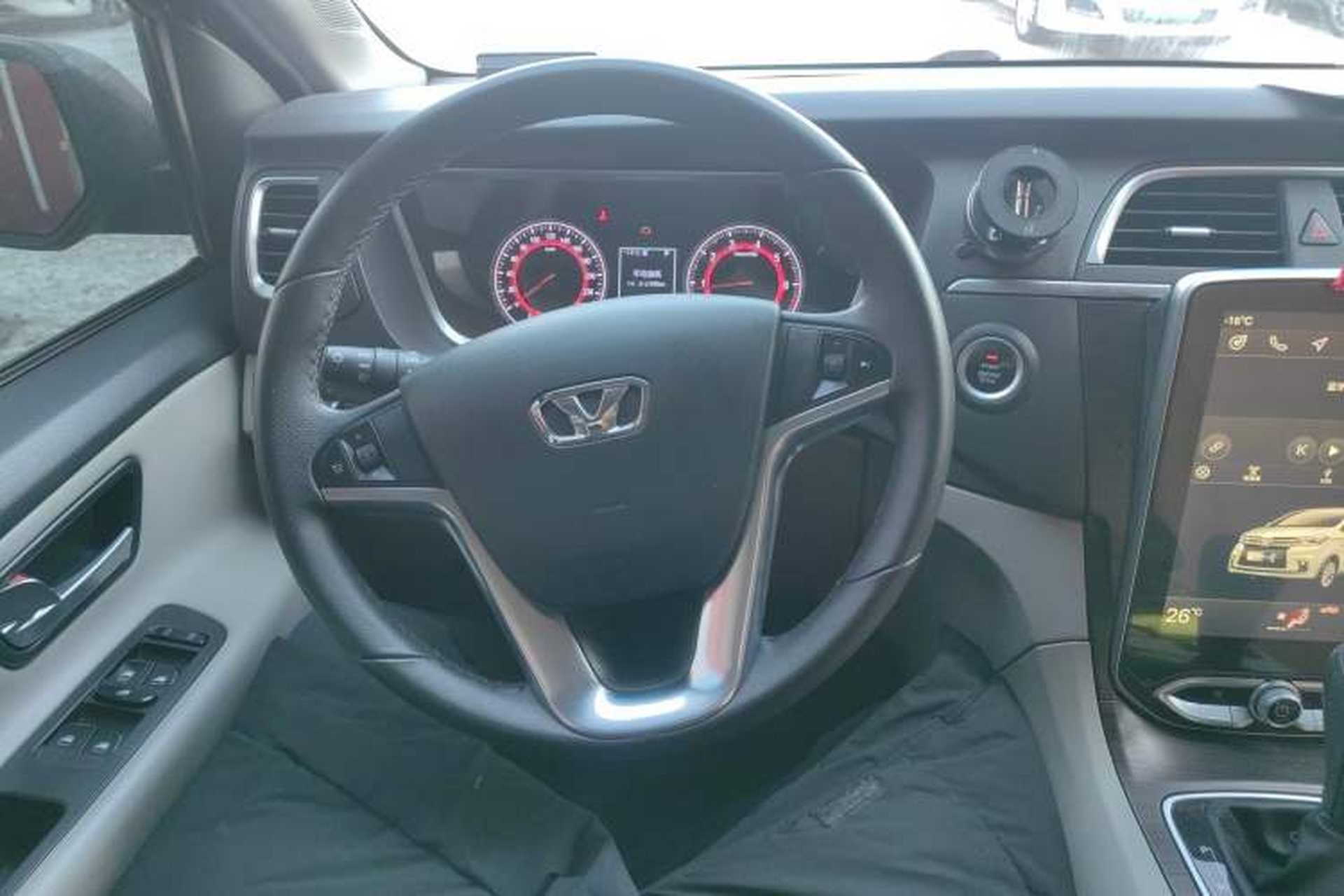 Used Huasong 7 2017 2.0T Automatic Elite Edition Steering Wheel