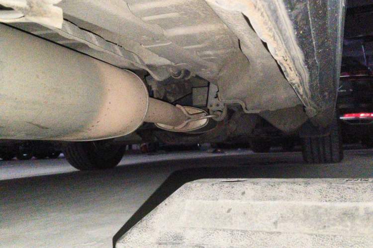 Used Huasong 7 2017 2.0T Automatic Executive Version Chassis Rear Right
