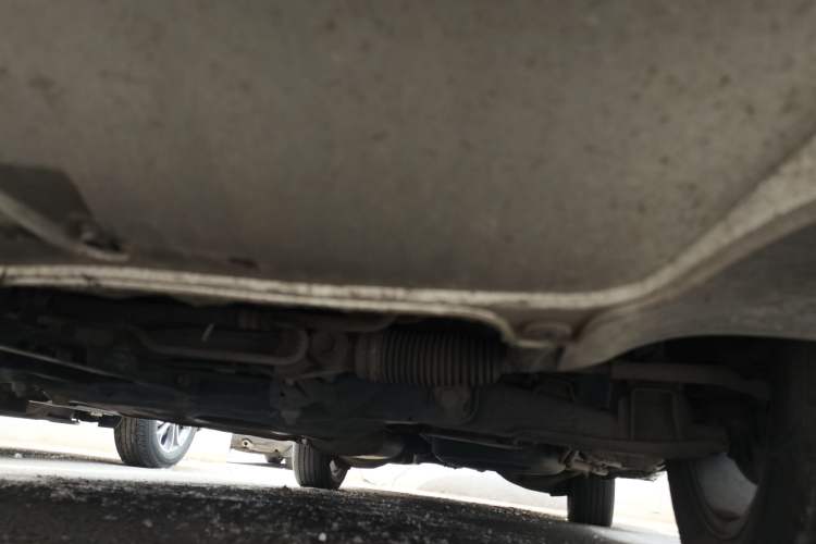 Used Huasong 7 2017 2.0T Automatic Standard Edition Chassis Front Left
