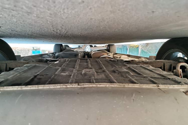 Used Huasong 7 2017 2.0T Automatic Elite Edition Chassis Front