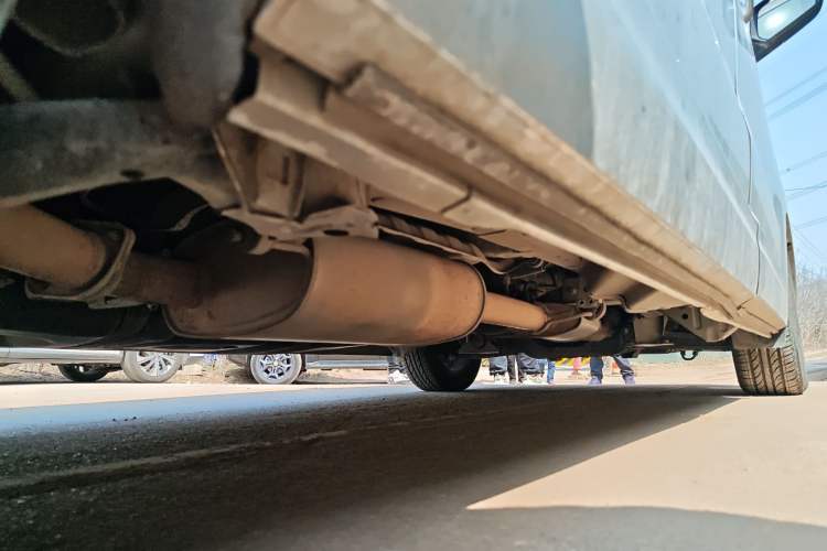 Used Huasong 7 2017 2.0T Automatic Elite Edition Chassis Rear Right