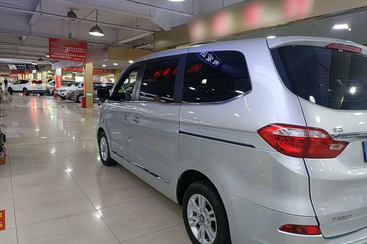 Used Huasong 7 2017 2.0T Automatic Elite Edition Exterior 5