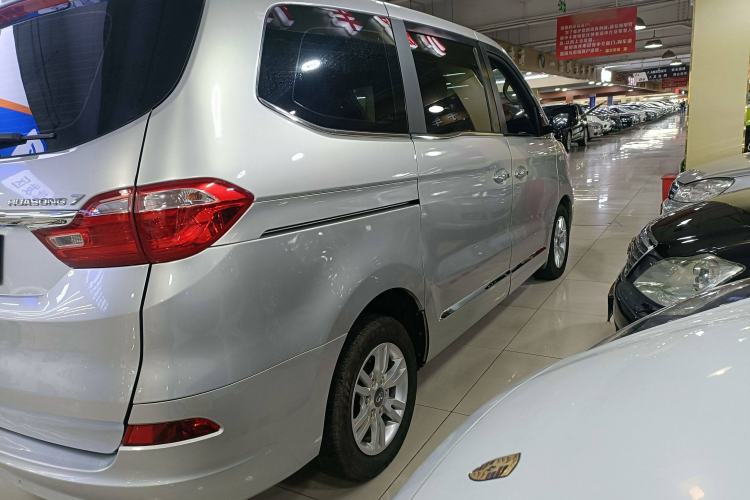 Used Huasong 7 2017 2.0T Automatic Elite Edition Exterior 6