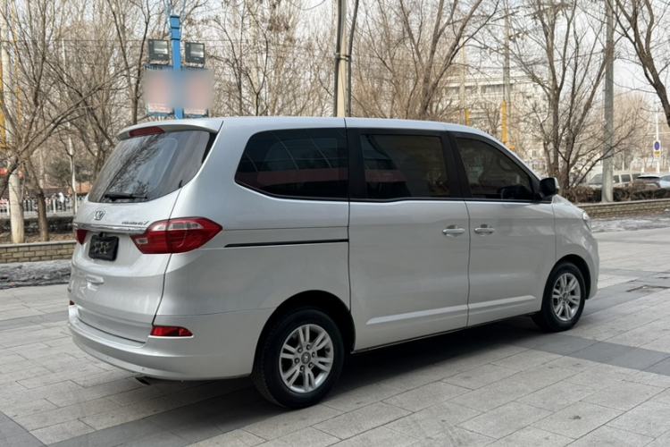 Used Huasong 7 2017 2.0T Automatic Standard Edition Exterior 6