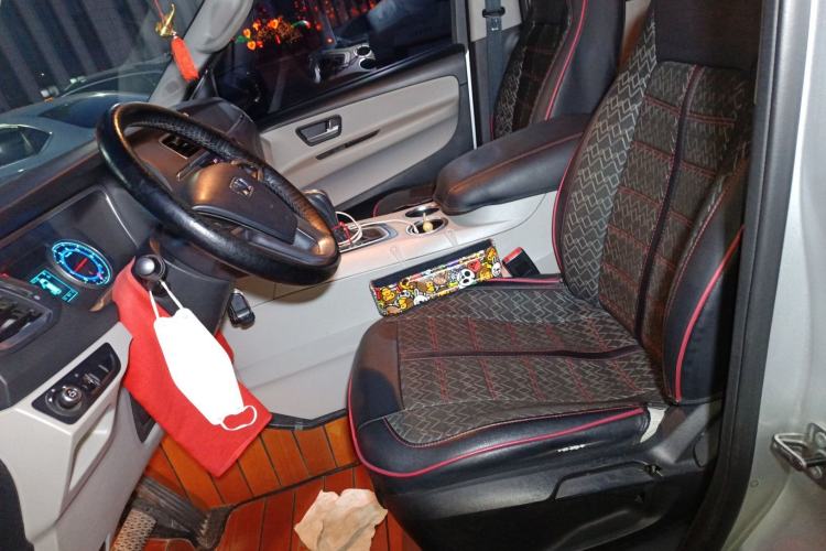 Used Huasong 7 2017 2.0T Automatic Elite Edition Left Front Seat