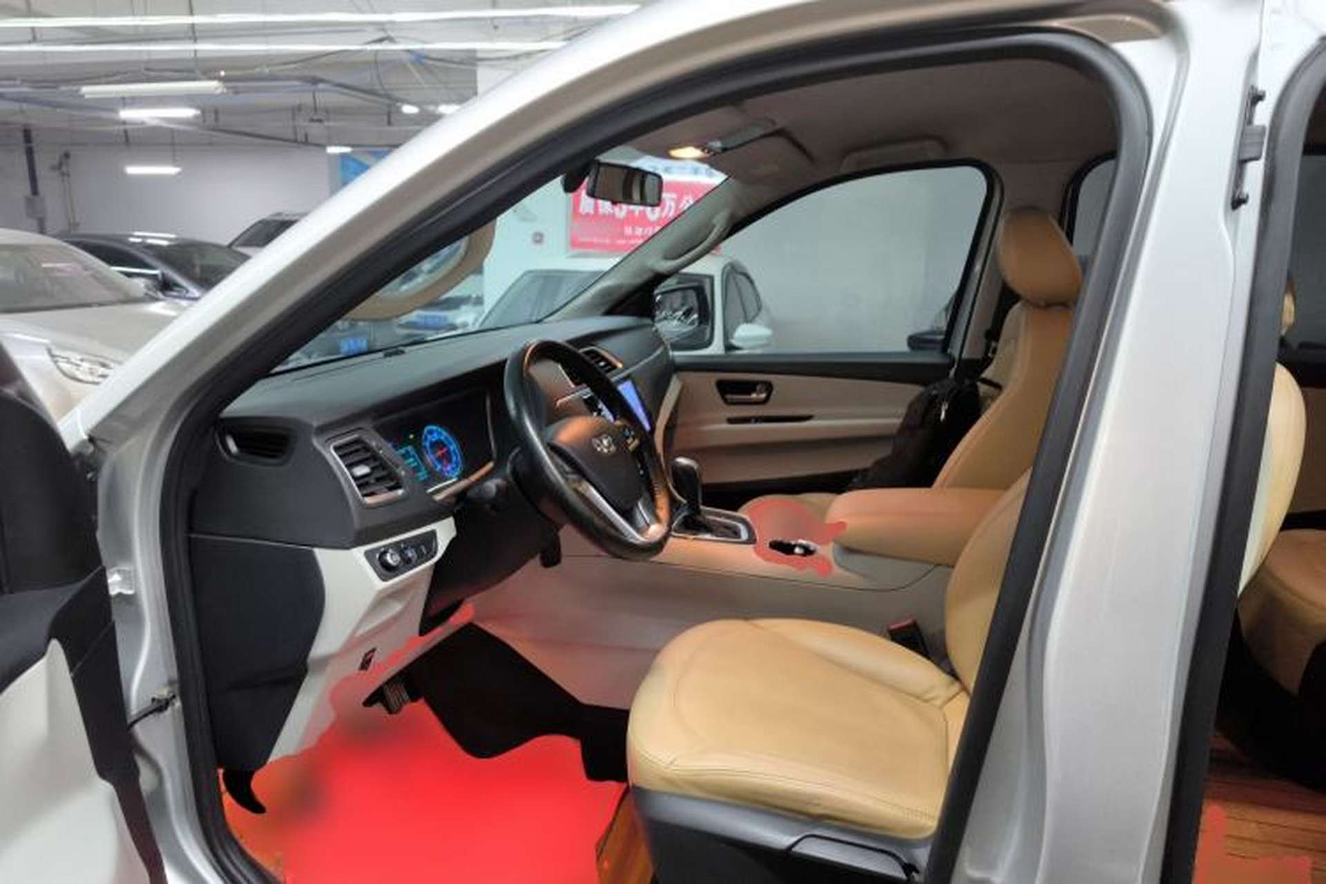 Used Huasong 7 2017 2.0T Automatic Standard Edition Left Front Seat