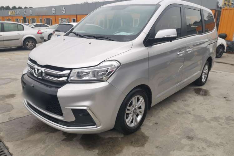 Used Huasong 7 2017 2.0T Automatic Standard Edition Left Side