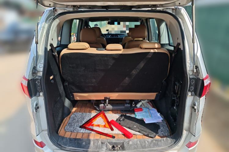 Used Huasong 7 2017 2.0T Automatic Elite Edition Trunk