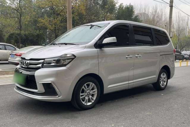 Used Huasong 7 2017 2.0T Automatic Standard Edition