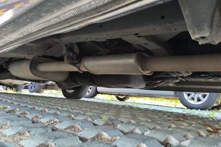 Used Huasong 7 2017 2.0T Automatic Elite Edition Chassis Front Right