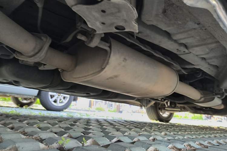 Used Huasong 7 2017 2.0T Automatic Elite Edition Chassis Rear Right
