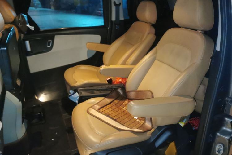 Used Huasong 7 2017 2.0T Automatic Elite Edition Left Rear Seat