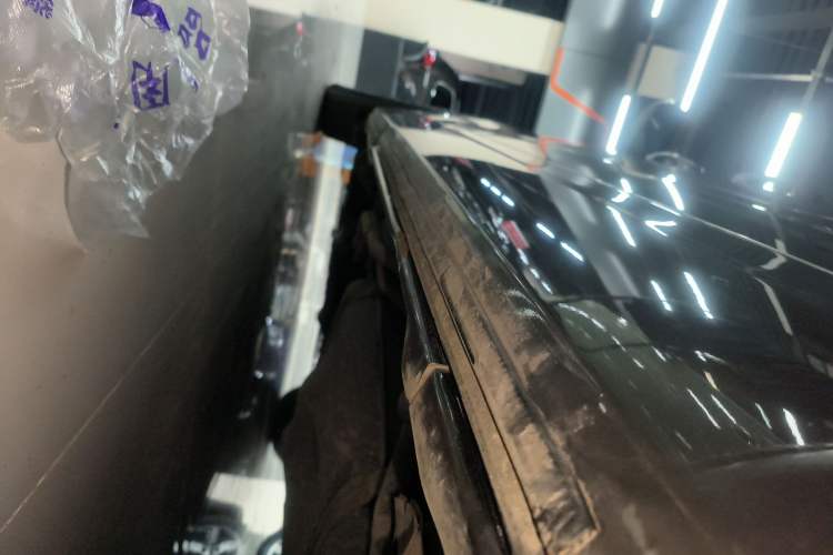 Used Huasong 7 2017 2.0T Automatic Standard Edition Left Side Sill