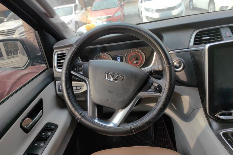 Used Huasong 7 2017 2.0T Automatic Elite Edition Steering Wheel