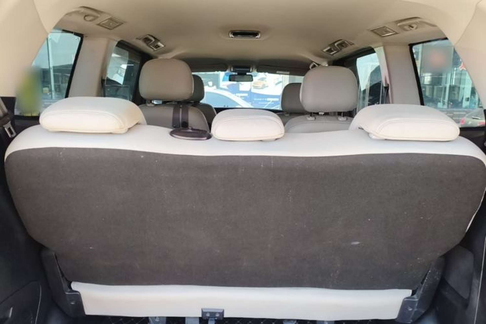 Used Huasong 7 2017 2.0T Automatic Standard Edition Trunk