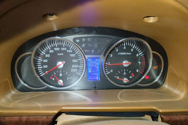 Used Huatai Boliger 2012 1.8T Manual Two-Wheel Drive Urban Edition Instrument Cluster