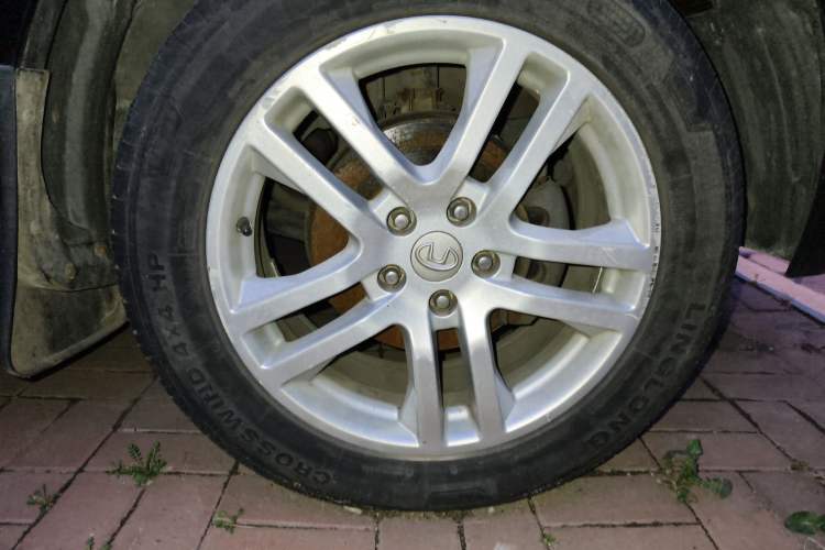 Used Huatai Boliger 2012 1.8T Manual Two-Wheel Drive Urban Edition Right Front Wheel Hub