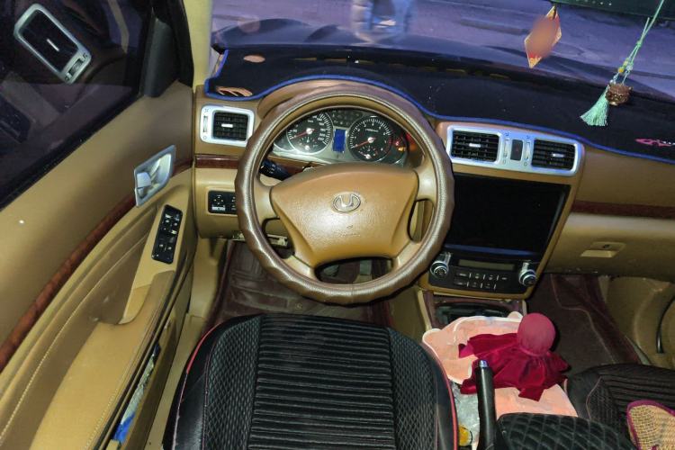 Used Huatai Boliger 2012 1.8T Manual Two-Wheel Drive Urban Edition Steering Wheel