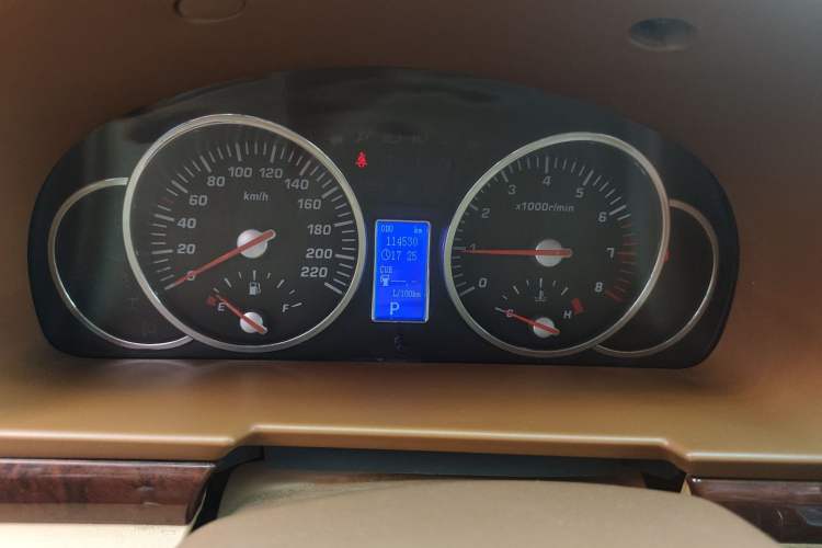 Used Huatai Boliger 2012 1.8T Automatic Two-Wheel Drive Business Edition Instrument Cluster